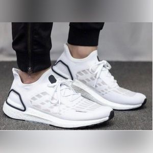 UNISEX Adidas Ultra boost -Brand New With Tags in original box